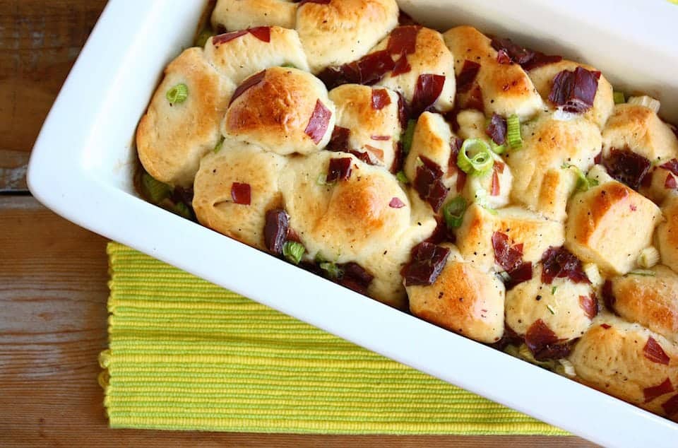 Brunch bread with spring onion and prosciutto