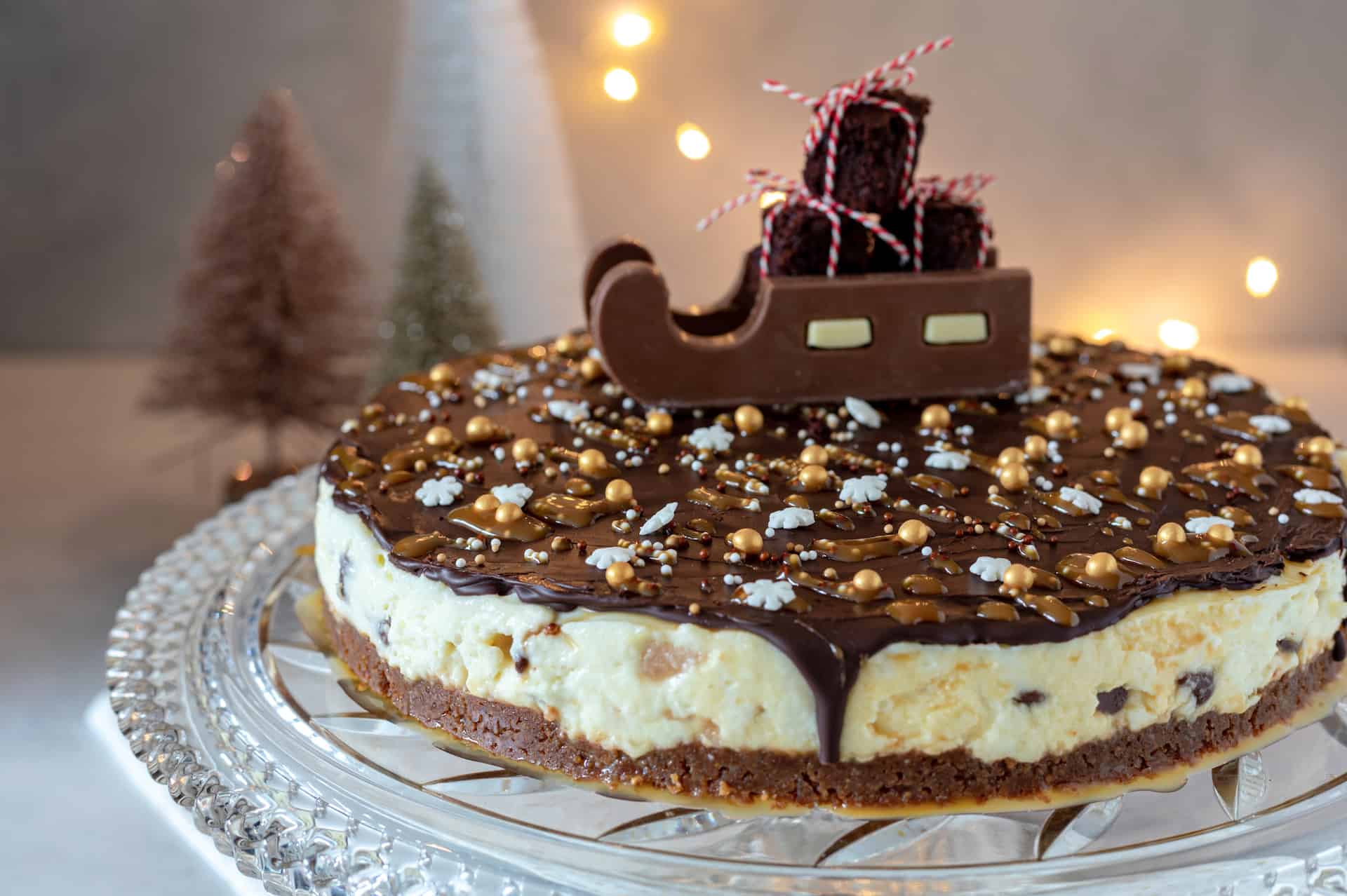 Christmas MonChout pie with chocolate and caramel